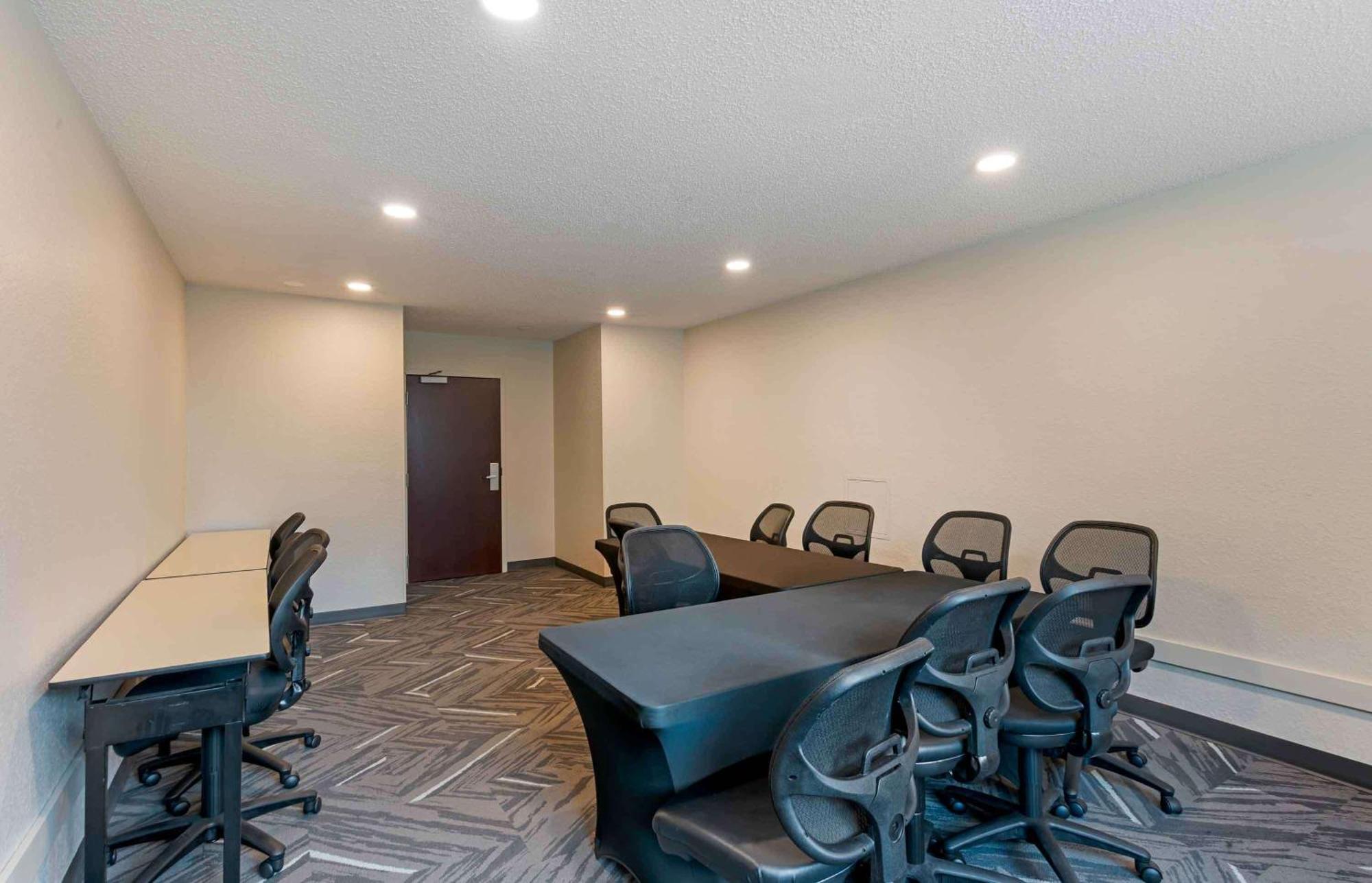 Extended Stay America Select Suites - Des Moines - West Des Moines Clive Экстерьер фото