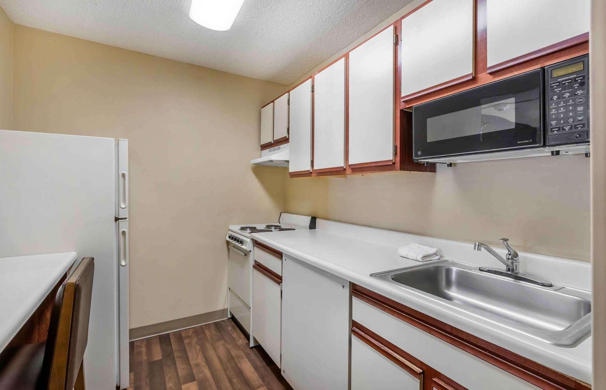 Extended Stay America Select Suites - Des Moines - West Des Moines Clive Экстерьер фото