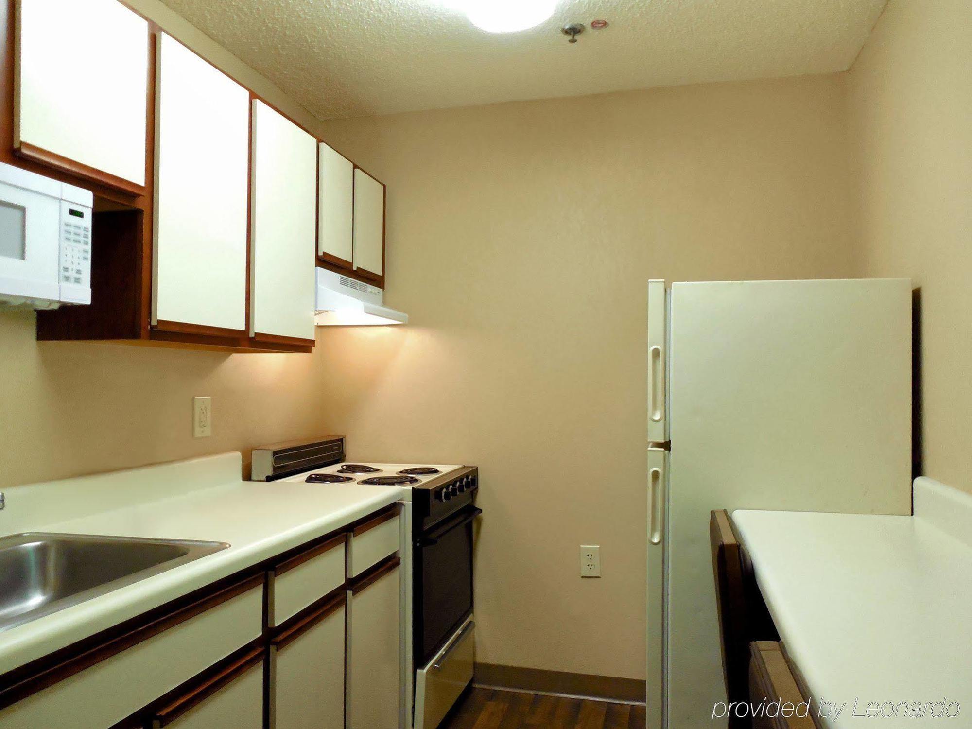 Extended Stay America Select Suites - Des Moines - West Des Moines Clive Экстерьер фото